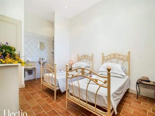 Apartment Rognes  13