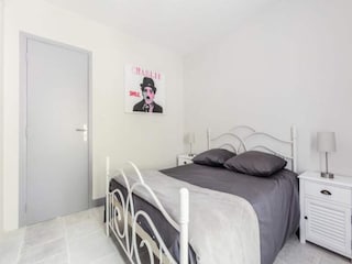Apartment Rognes  18