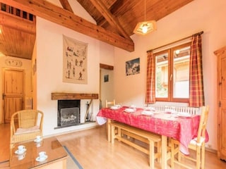 Apartment Saint-Chaffrey  9