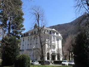 Apartment Residenz Pyrenäenpalast - Saint-Béat - image1