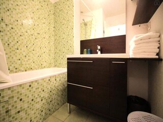 Apartment Bordeaux  17