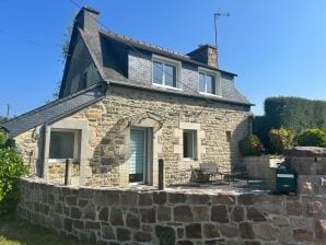 Holiday house Holiday home in Paimpol with garden - Pleumeur-Gautier - image1