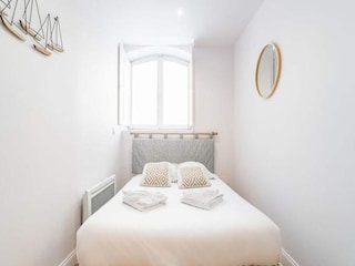 Apartment Bordeaux  18