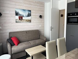 Apartment Gaillagos Features 5