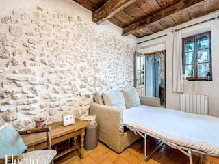 Apartment Simiane-la-Rotonde  38