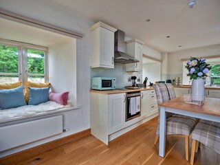 Apartment Pickering Features 11