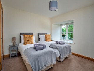 Apartment Pickering Features 13
