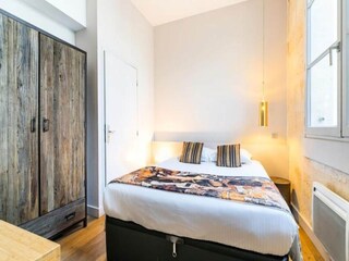 Apartment Bordeaux  32
