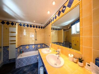 Appartamento Chateauneuf-Villevieille  48