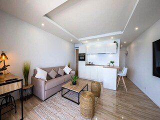 Apartment Saint-Laurent-du-Var  7