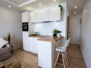 Apartment Saint-Laurent-du-Var  10