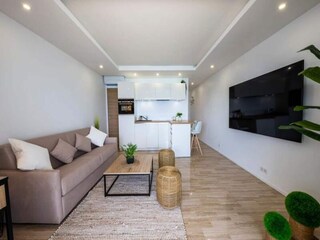 Apartment Saint-Laurent-du-Var  15