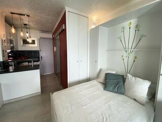 Apartment Saint-Laurent-du-Var  22