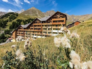 Apartment Uvernet-Fours  9