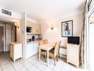 Appartement Saint-Laurent-du-Var  9