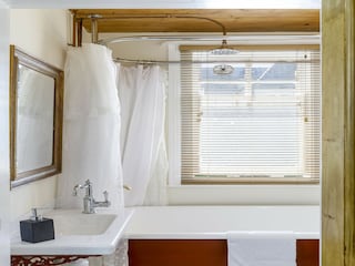 Apartment Brighton Features 14