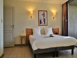 Apartment Grospierres  18