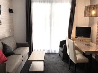 Apartment Gaillagos Features 5