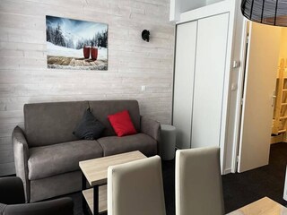 Apartment Gaillagos Features 12