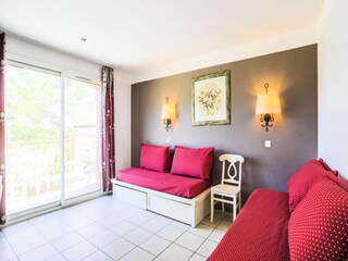 Apartment Grospierres  22