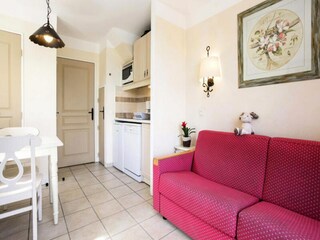 Apartment Grospierres  22