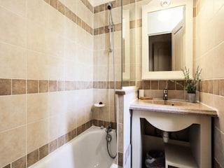 Apartment Grospierres  24