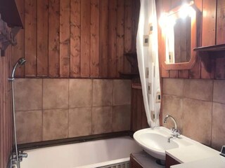 Apartment Uvernet-Fours  11