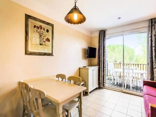 Apartment Grospierres  22