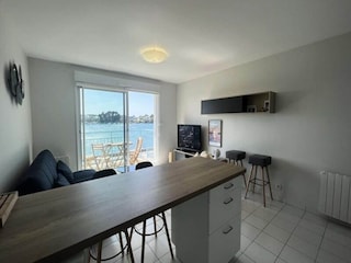Apartment Étel  12