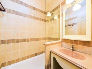 Appartement Grospierres  24