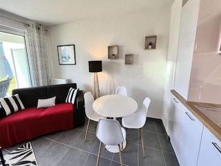 Apartment Étel  16