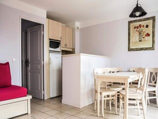 Apartment Grospierres  24
