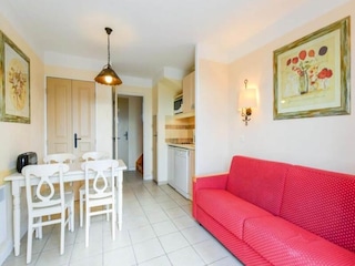 Apartment Grospierres  24