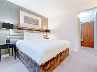 Apartment Welt Features 8