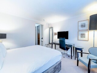 Apartment Welt Features 19