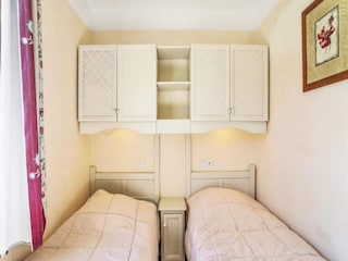 Apartment Grospierres  28