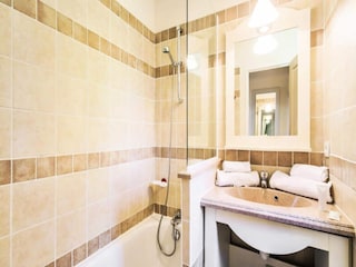Apartment Grospierres  28