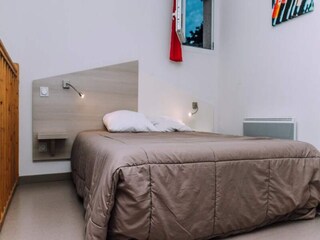 Apartment Saint-Sériès  13