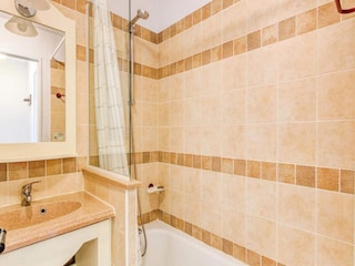 Apartment Grospierres  28