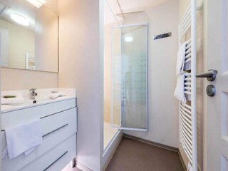 Apartment Saint-Sériès  15