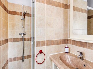 Apartment Grospierres  27
