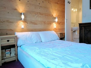 Apartment Uvernet-Fours  4