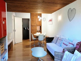 Apartment Uvernet-Fours  3