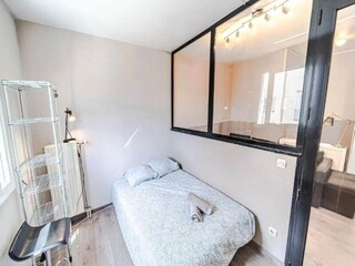 Apartment Lyon Features 14
