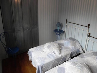 Apartment Montaignac-Saint-Hippolyte  16