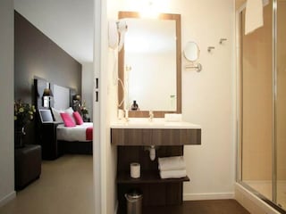 Apartment Rennes  11