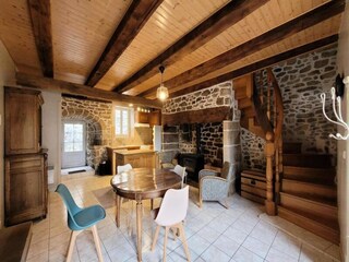 Apartment Montaignac-Saint-Hippolyte  4