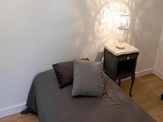 Apartment Montaignac-Saint-Hippolyte  25