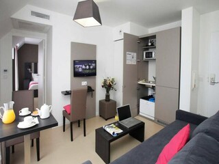 Apartment Rennes  12