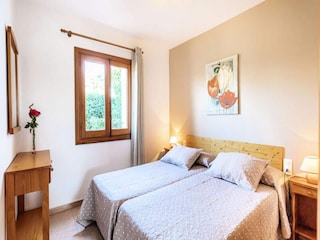 Apartment Son Bou  23